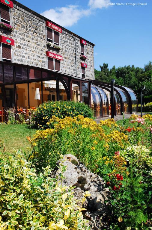 Les Hirondelles Hotel Orcines Luaran gambar