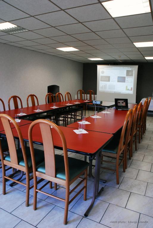 Les Hirondelles Hotel Orcines Luaran gambar