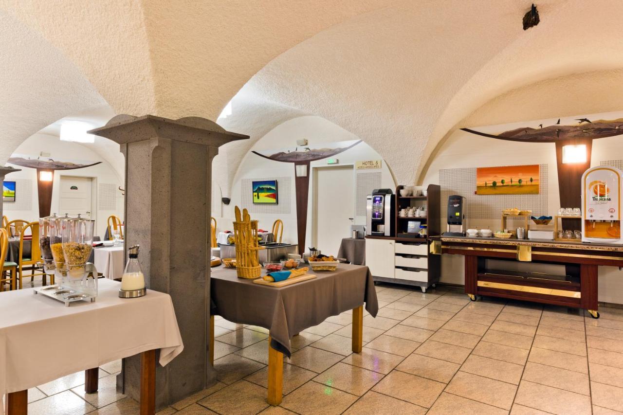 Les Hirondelles Hotel Orcines Luaran gambar